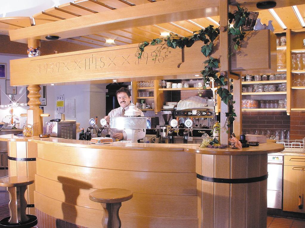 Genussgasthof & Hotel Beim Krutzler Heiligenbrunn Exterior photo